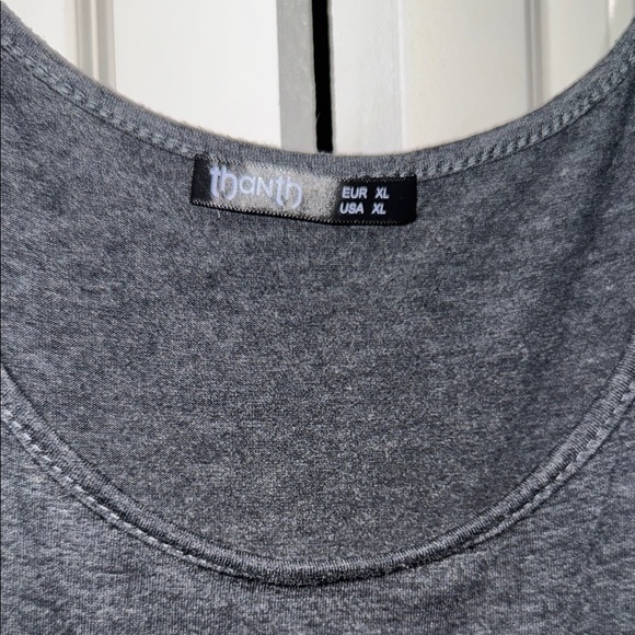 Gray Ruched Sleeveless Maxi Dress - Picture 2 of 4